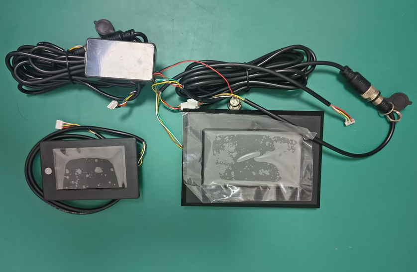 Exterior appearance overview of the three B/BD-compatible display options